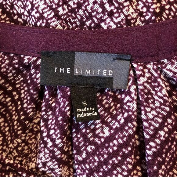 The Limited Purple & White Patterned 3/4 Sleeve Lightweight Dress Top Small - Picture 5 of 6